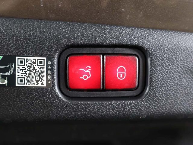 2025 Mercedes-Benz E-Class E 450 4MATIC Sedan - 22988318 - 21