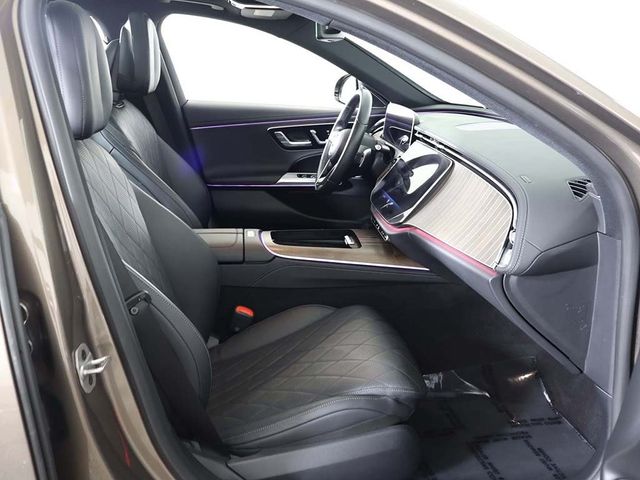 2025 Mercedes-Benz E-Class E 450 4MATIC Sedan - 22988318 - 32