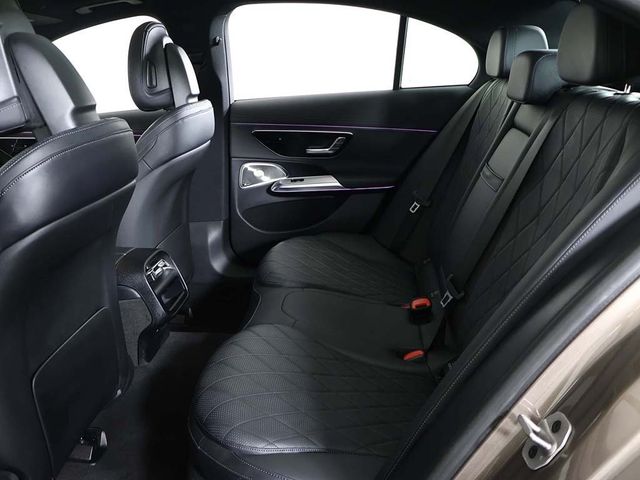 2025 Mercedes-Benz E-Class E 450 4MATIC Sedan - 22988318 - 36