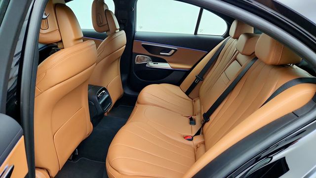 2025 Mercedes-Benz E-Class E 450 4MATIC Sedan - 23093312 - 20