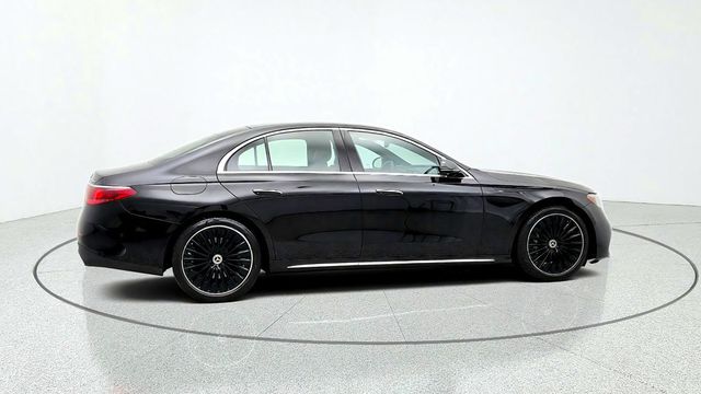 2025 Mercedes-Benz E-Class E 450 4MATIC Sedan - 23093312 - 3