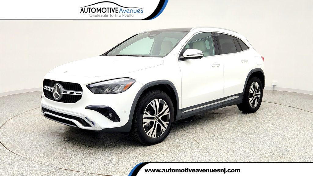 2025 Mercedes-Benz GLA GLA 250 SUV w/ Exclusive Package & Panoramic Sliding Sunroof - 22999634 | Video 1
