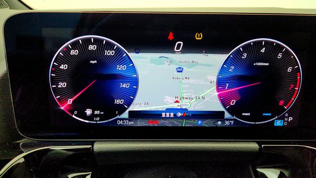 2025 Mercedes-Benz GLA GLA 250 SUV w/ Exclusive Package & Panoramic Sliding Sunroof - 22999634 - 13