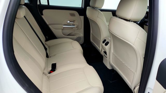 2025 Mercedes-Benz GLA GLA 250 SUV w/ Exclusive Package & Panoramic Sliding Sunroof - 22999634 - 21