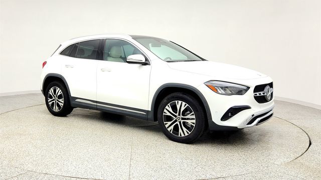 2025 Mercedes-Benz GLA GLA 250 SUV w/ Exclusive Package & Panoramic Sliding Sunroof - 22999634 - 2