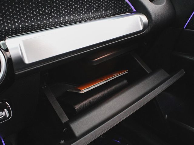 2025 Mercedes-Benz GLB GLB 250 - 22915308 - 17