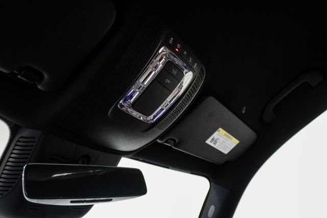 2025 Mercedes-Benz GLB GLB 250 4MATIC SUV - 23045570 - 23