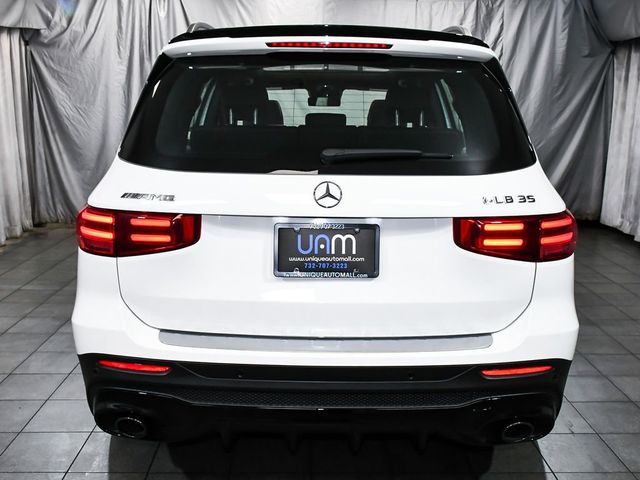 2025 Mercedes-Benz GLB GLB 35 AMG 4MATIC's photo