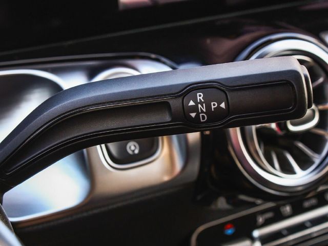 2025 Mercedes-Benz GLB 250 4MATIC - 23093201 - 29