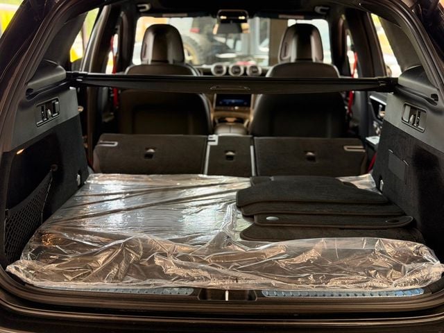 2025 Mercedes-Benz GLC AMG GLC 63 S E Performance 4MATIC SUV - 23033970 - 23