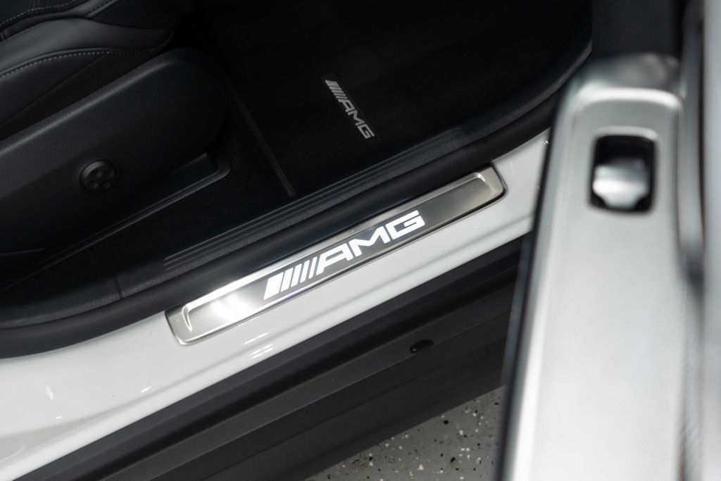 Mercedes-Benz GLC photo 15