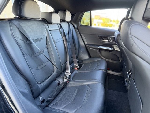 2025 Mercedes-Benz GLC AMG GLC 63 S E Performance 4MATIC SUV 0-60 in 3.1 Seconds - 23079697 - 22