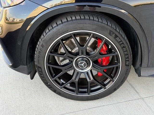 2025 Mercedes-Benz GLC AMG GLC 63 S E Performance 4MATIC SUV 0-60 in 3.1 Seconds - 23079697 - 29