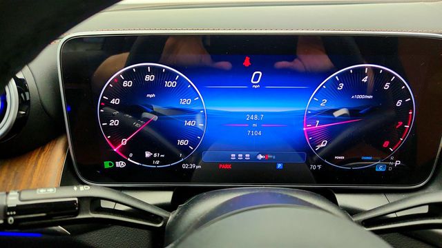 2025 Mercedes-Benz GLC GLC 300 4MATIC Coupe w/ AMG Line Pkg & Burmester Surround Sound - 23006272 - 13