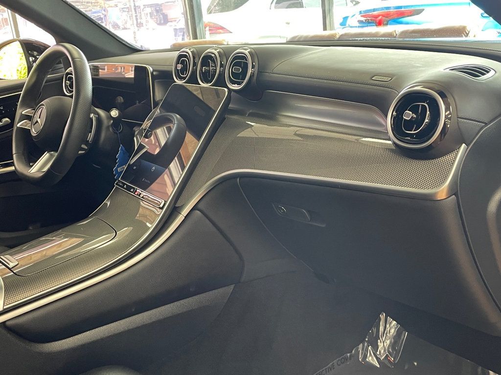 2025 Mercedes-Benz GLC GLC 300 4MATIC SUV - 23084044 - 21