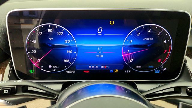 2025 Mercedes-Benz GLC GLC 300 4MATIC SUV w/ Panorama Sunroof & 19'' Wheels - 23068404 - 14
