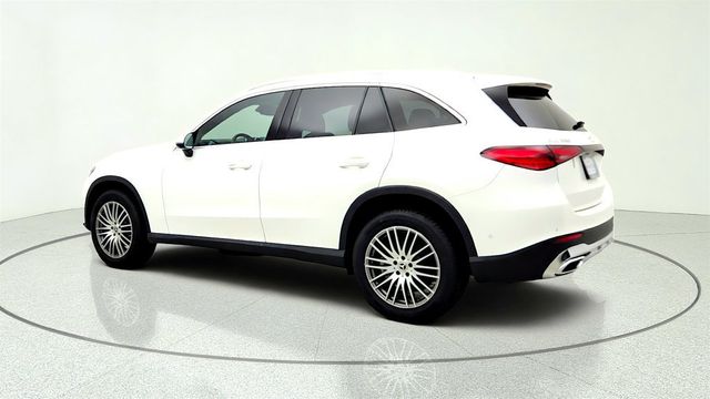 2025 Mercedes-Benz GLC GLC 300 4MATIC SUV w/ Panorama Sunroof & 19'' Wheels - 23068404 - 6