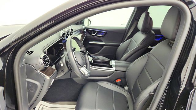 2025 Mercedes-Benz GLC GLC 300 4MATIC SUV w/ Panorama Sunroof & Ventilated Front Seats - 23019149 - 18