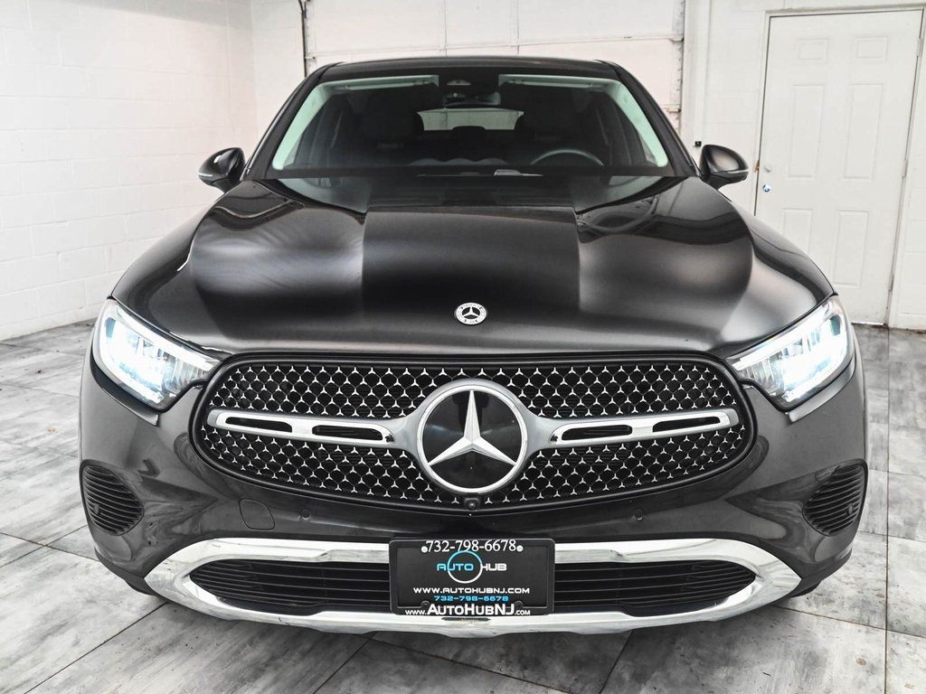 2025 Mercedes Benz GLC 300 Coupe 4MATIC photo 2