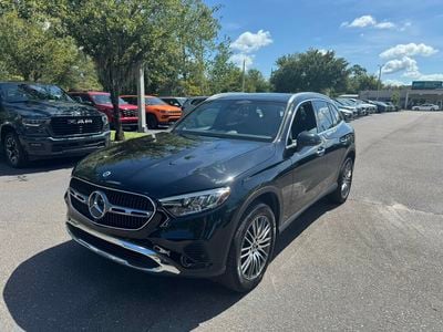 2025 Mercedes-Benz GLC