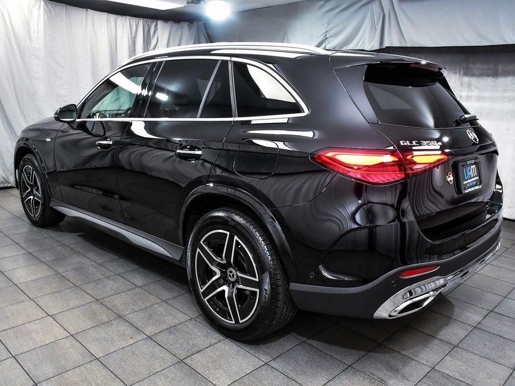 2025 Mercedes Benz GLC 350e 4MATIC photo 4