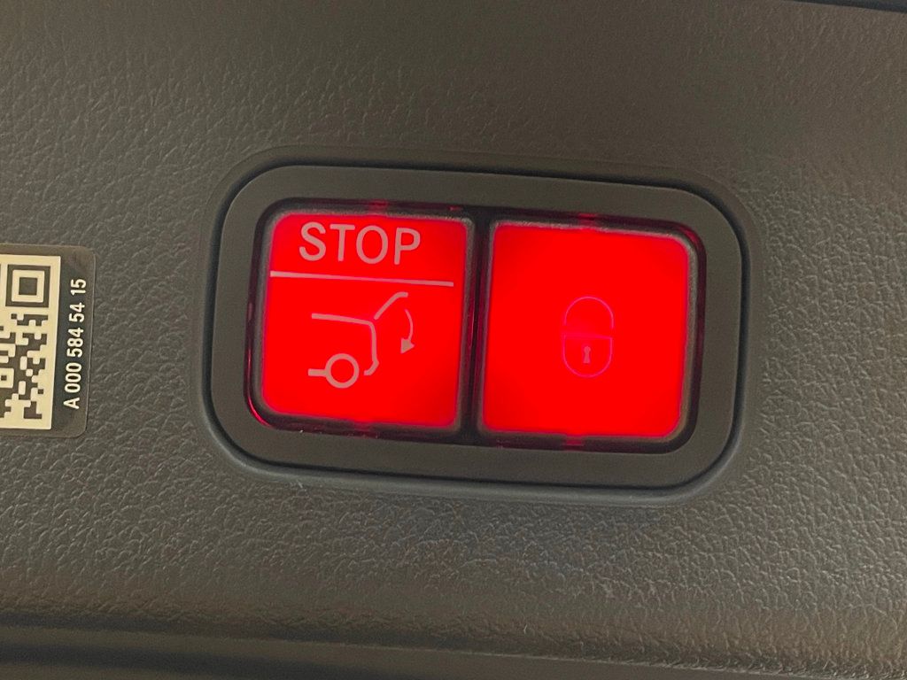 2025 Mercedes-Benz GLC GLC 350e 4MATIC SUV - 22949909 - 22