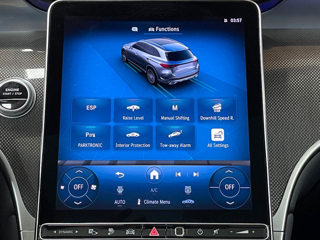 2025 Mercedes-Benz GLC GLC 350e 4MATIC SUV - 22949909 - 34