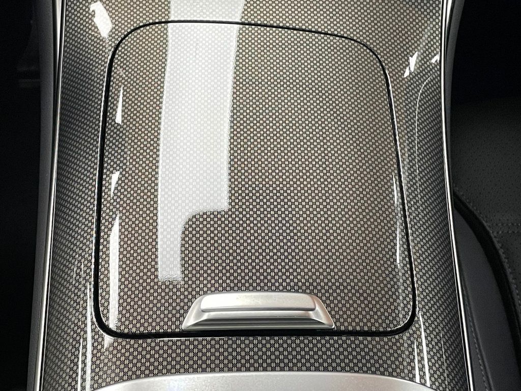 2025 Mercedes-Benz GLC GLC 350e 4MATIC SUV - 22949909 - 36