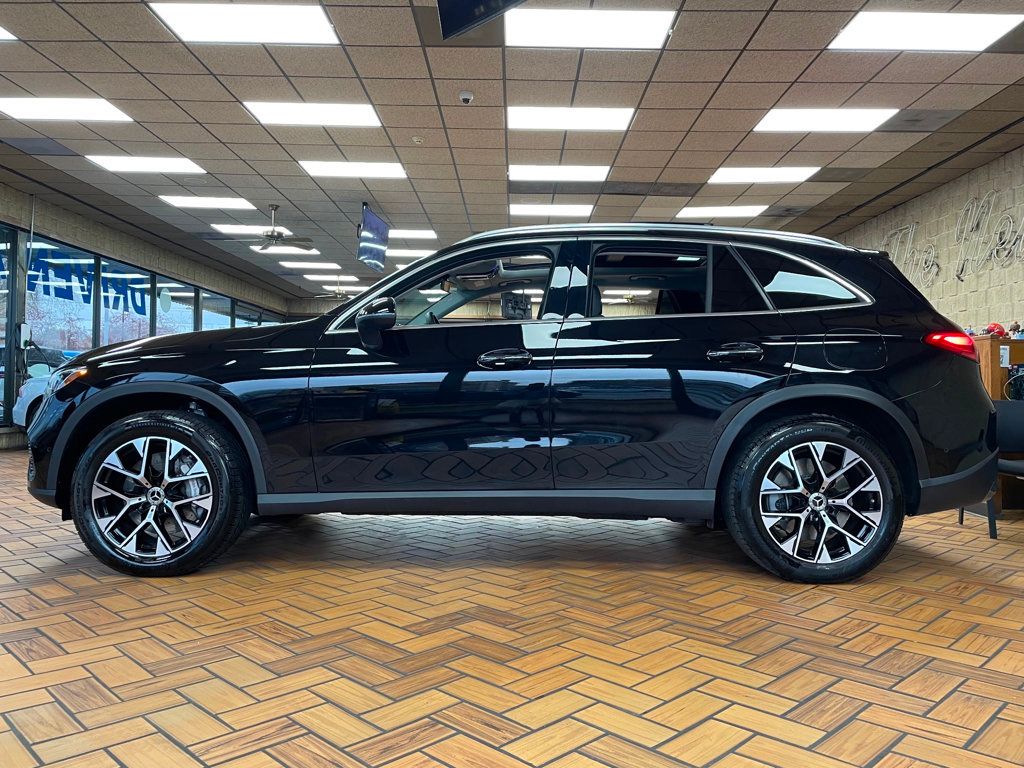 2025 Mercedes-Benz GLC GLC 350e 4MATIC SUV - 22949909 - 5