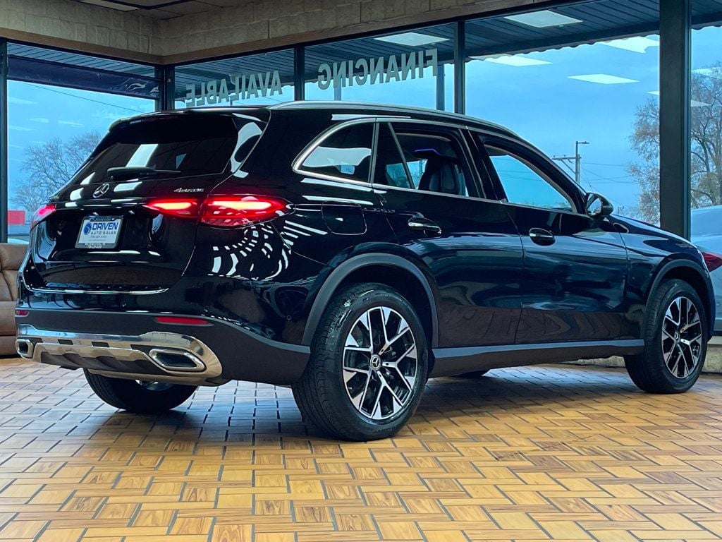 2025 Mercedes-Benz GLC GLC 350e 4MATIC SUV - 22950888 - 11