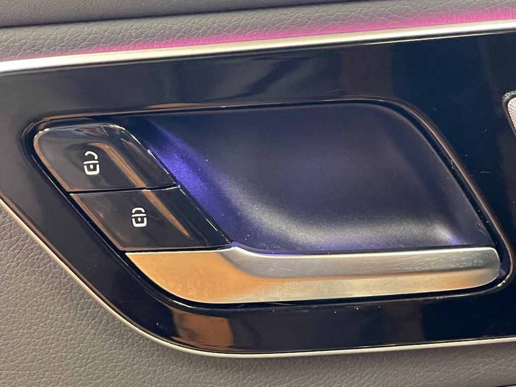 2025 Mercedes-Benz GLC GLC 350e 4MATIC SUV - 22950888 - 17