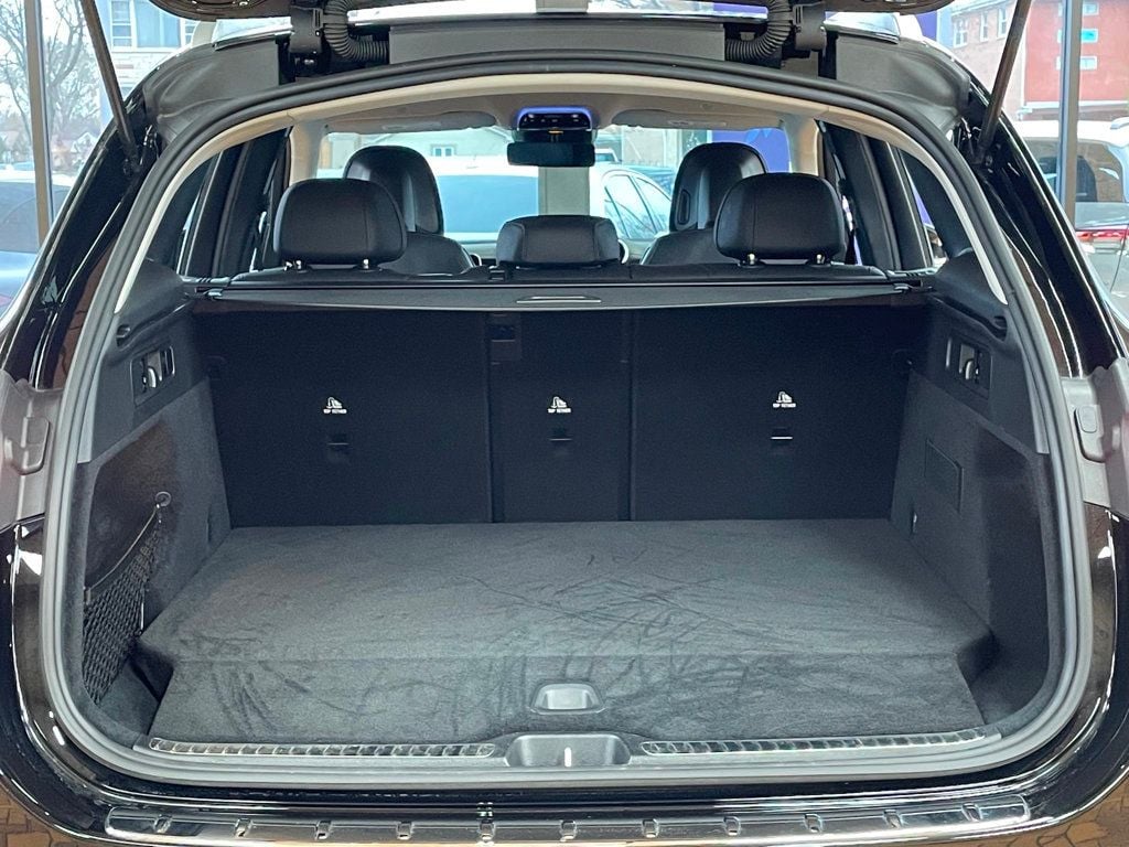 2025 Mercedes-Benz GLC GLC 350e 4MATIC SUV - 22950888 - 21