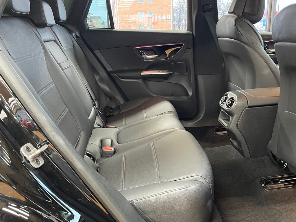 2025 Mercedes-Benz GLC GLC 350e 4MATIC SUV - 22950888 - 23