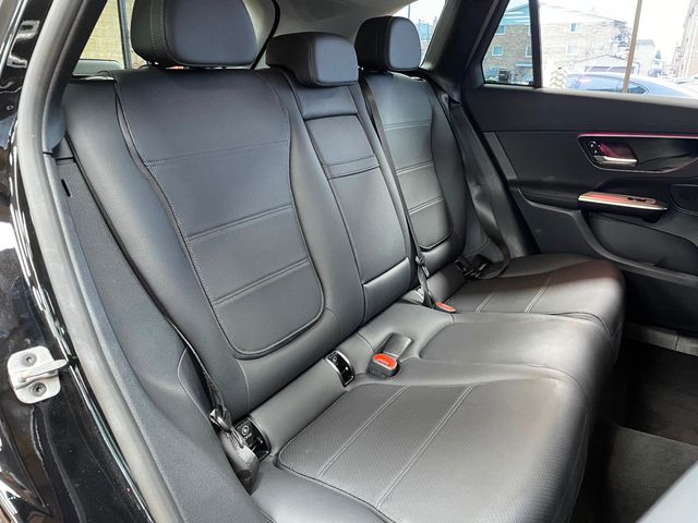 2025 Mercedes-Benz GLC GLC 350e 4MATIC SUV - 22950888 - 24