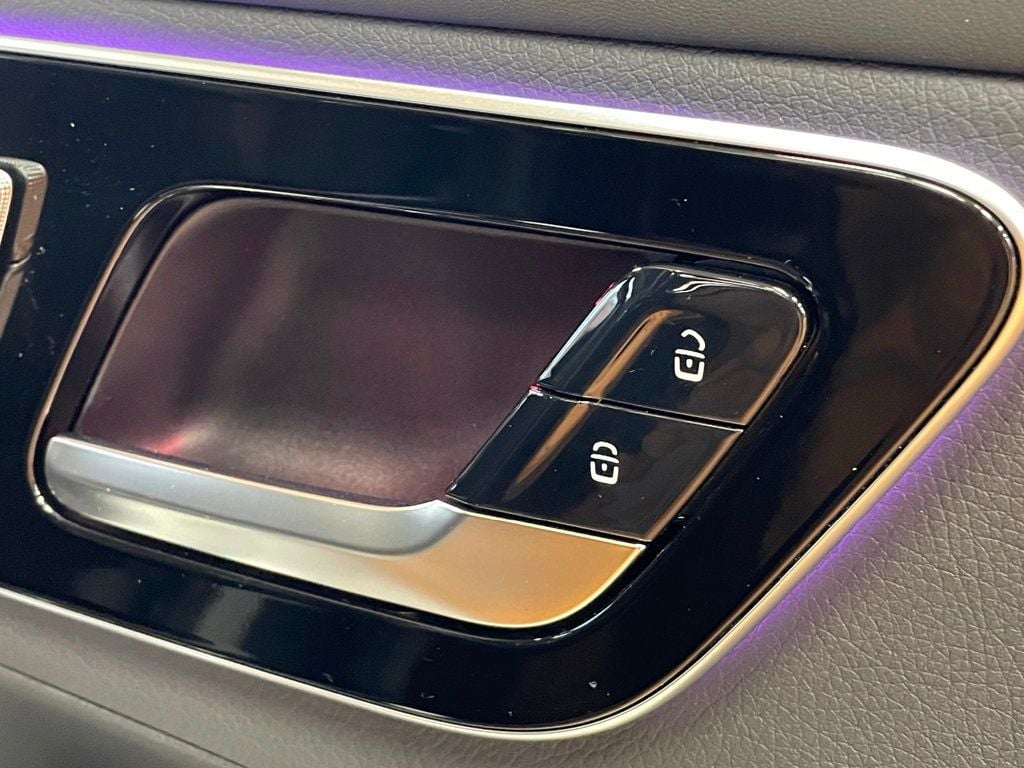 2025 Mercedes-Benz GLC GLC 350e 4MATIC SUV - 22950888 - 28