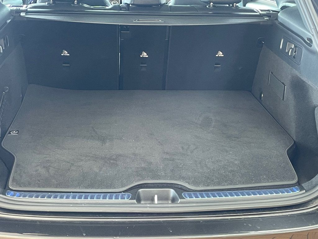 2025 Mercedes-Benz GLC GLC 350e 4MATIC SUV - 23079110 - 11