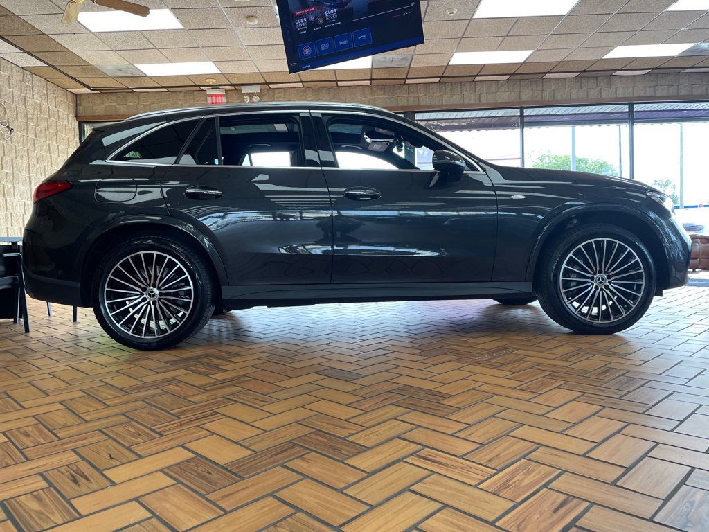 2025 Mercedes-Benz GLC GLC 350e 4MATIC SUV - 23079110 - 4