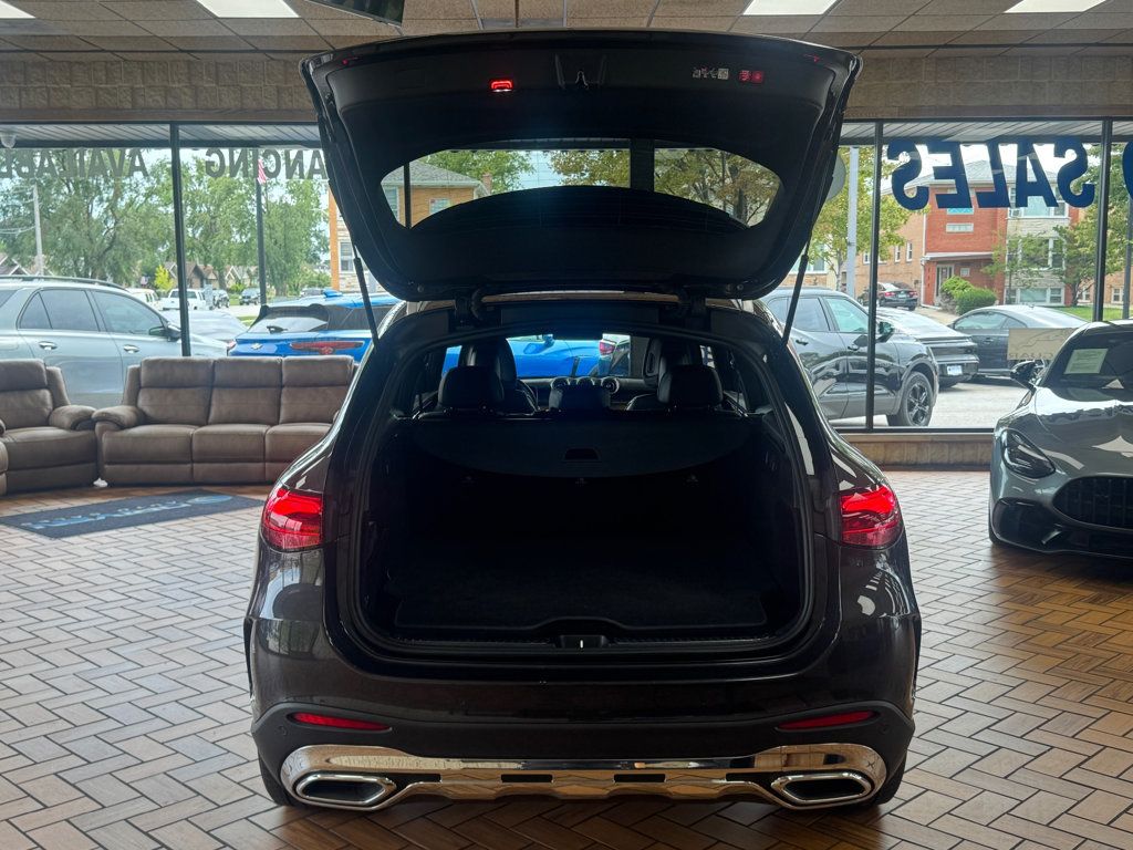2025 Mercedes-Benz GLC GLC 350e 4MATIC SUV - 23080323 - 22