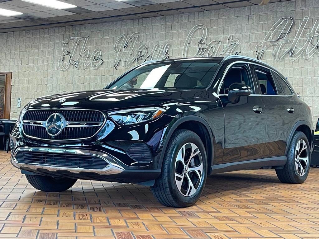 2025 Mercedes-Benz GLC GLC 350e 4MATIC SUV - 23083014 - 3