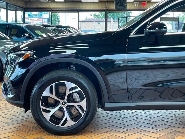 2025 Mercedes-Benz GLC