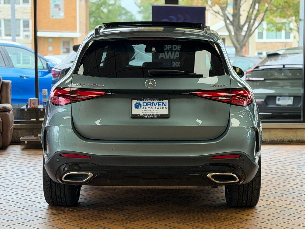 2025 Mercedes-Benz GLC GLC 350e 4MATIC SUV - 23084056 - 8