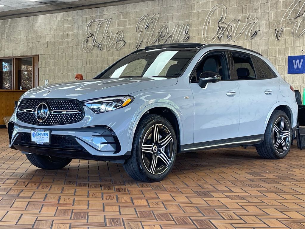 2025 Mercedes-Benz GLC GLC 350e 4MATIC SUV - 23090381 - 3