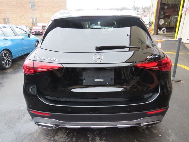2025 Mercedes-Benz GLC GLC 350e 4MATIC SUV - 22997650 - 4
