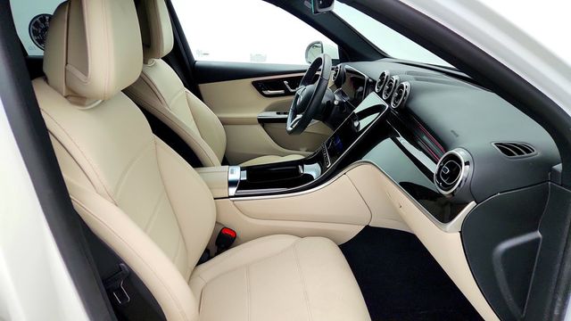 2025 Mercedes-Benz GLC GLC 350e 4MATIC SUV w/ Driver Assistance Package - 23087363 - 22
