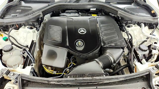 2025 Mercedes-Benz GLC GLC 350e 4MATIC SUV w/ Driver Assistance Package - 23087363 - 25