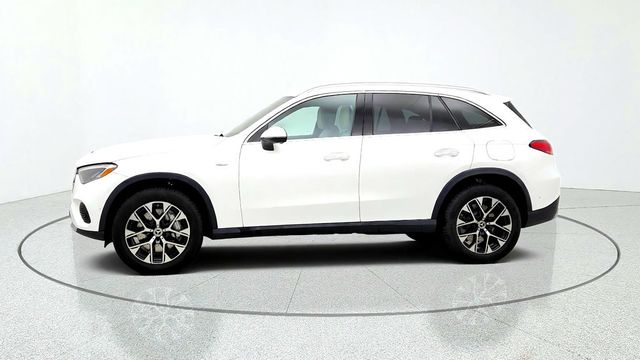 2025 Mercedes-Benz GLC GLC 350e 4MATIC SUV w/ Driver Assistance Package - 23087363 - 7