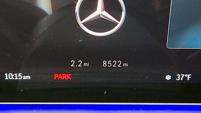 2025 Mercedes-Benz GLE AMG GLE 53 4MATIC+ SUV w/ Driver Assistance & AMG Night Packages - 22987447 - 14