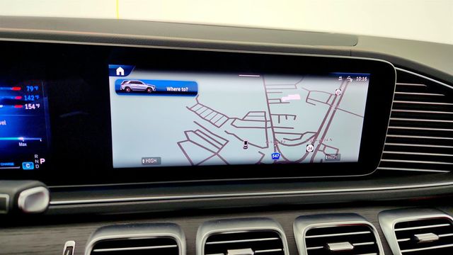 2025 Mercedes-Benz GLE AMG GLE 53 4MATIC+ SUV w/ Driver Assistance & AMG Night Packages - 22987447 - 17