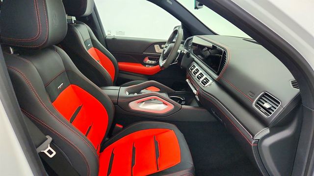 2025 Mercedes-Benz GLE AMG GLE 53 4MATIC+ SUV w/ Driver Assistance & AMG Night Packages - 22987447 - 23