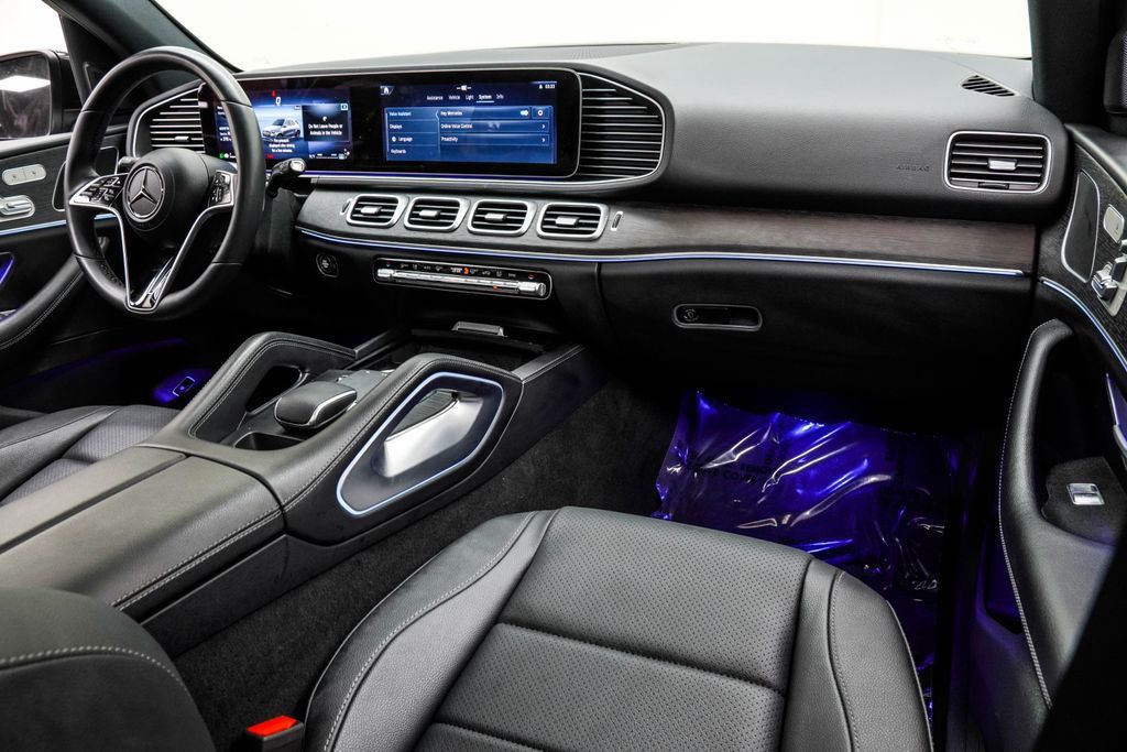 Mercedes-Benz GLE photo 22